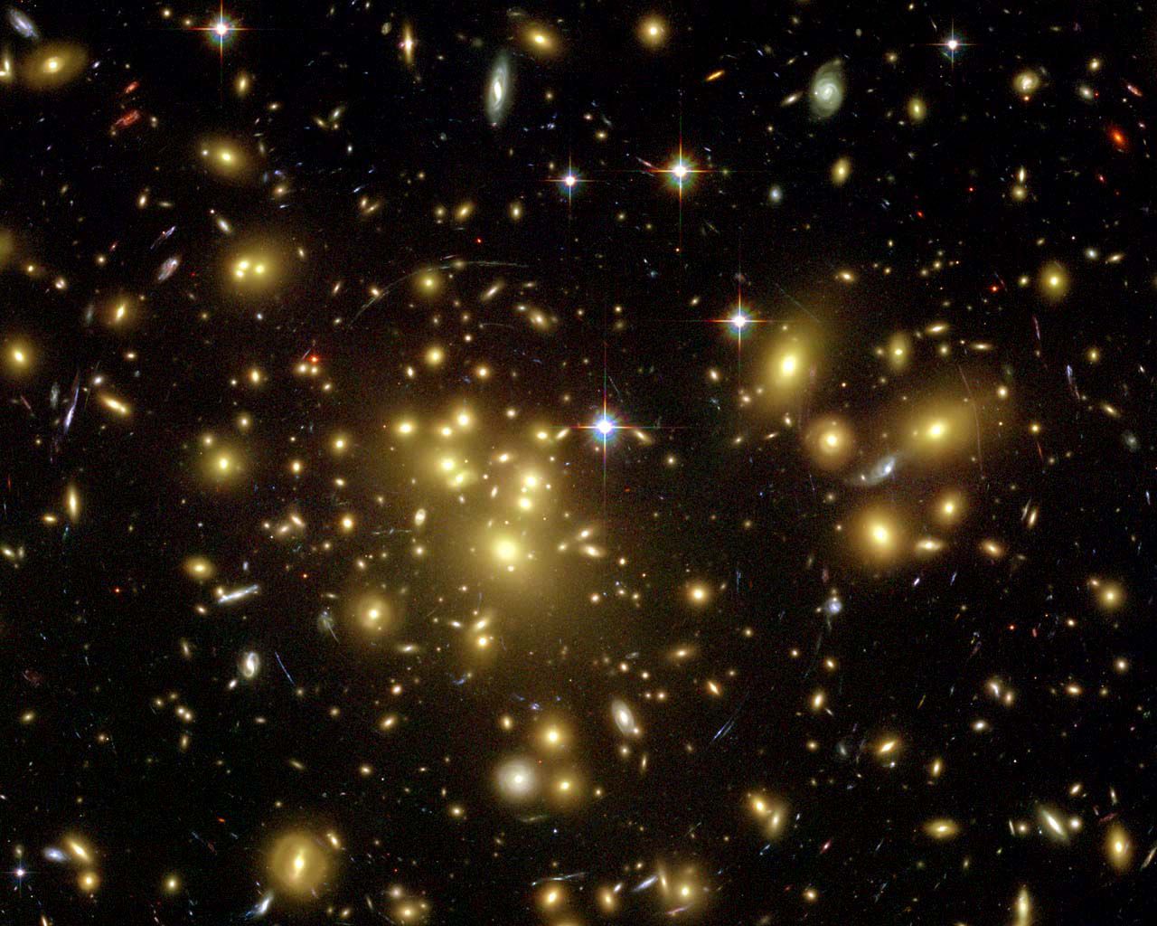 amas-galaxies-abell-1689-nasa-01