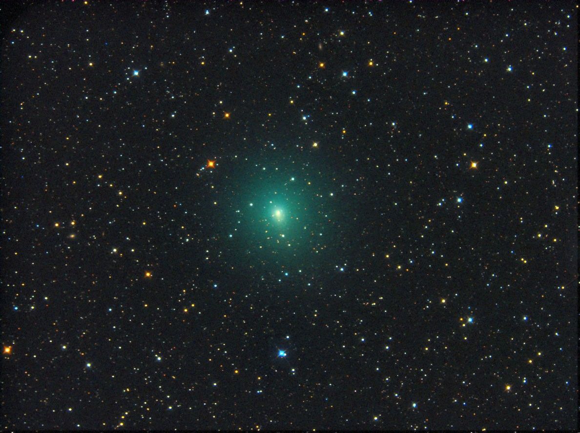 The head of a comet is also called a coma. © Michael Jäger