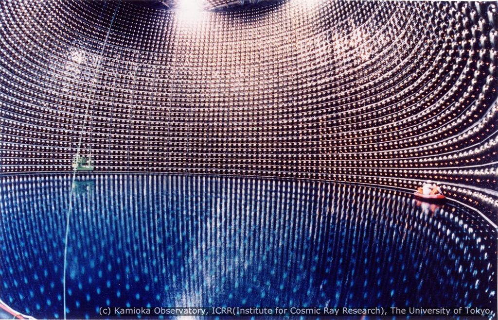 Internal view of the Super-Kamiokande. © Kamioka Observatory, ICRR, Univ. of Tokyo